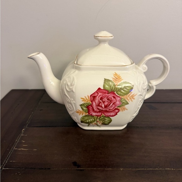 wood and sons Other - Wood & Sons Alpine White Ironstone Teapot Pink Rose – England